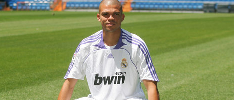 http://www.realmadrid-fr.com/images/joueurs/pepe.jpg