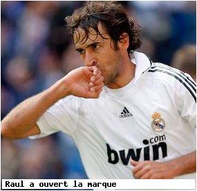 Le Real Madrid bat Valladolid 2-0